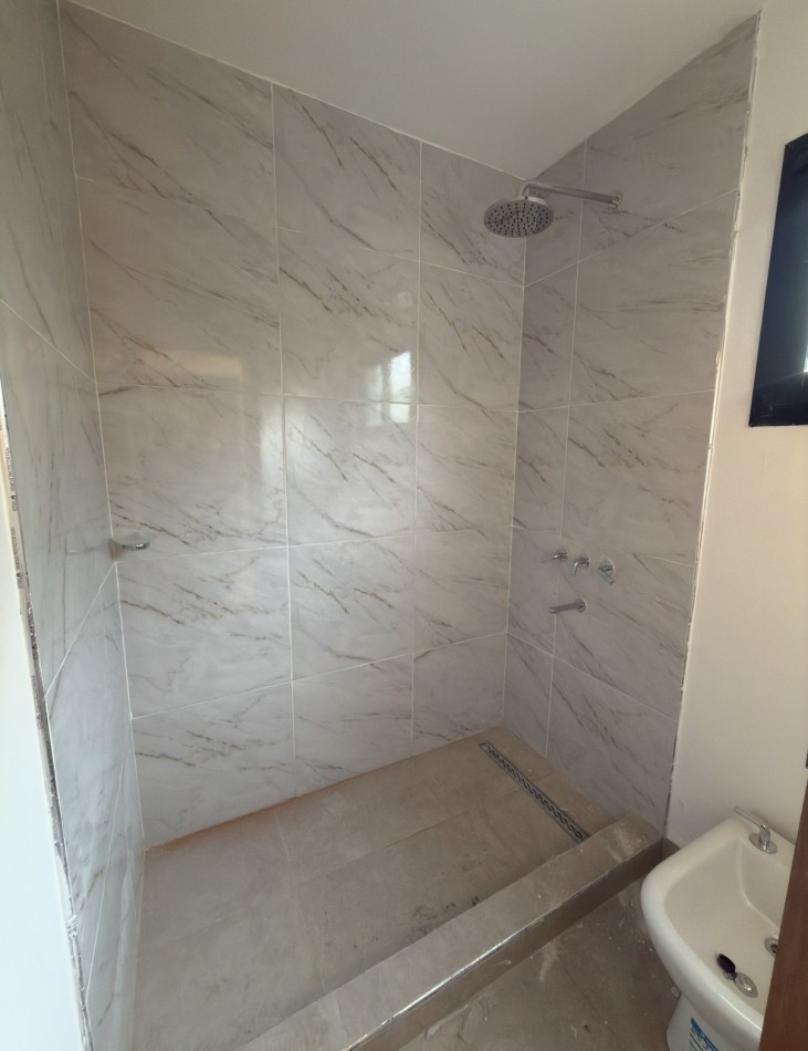 Venta Alquiler Casa en Quinta Azucena