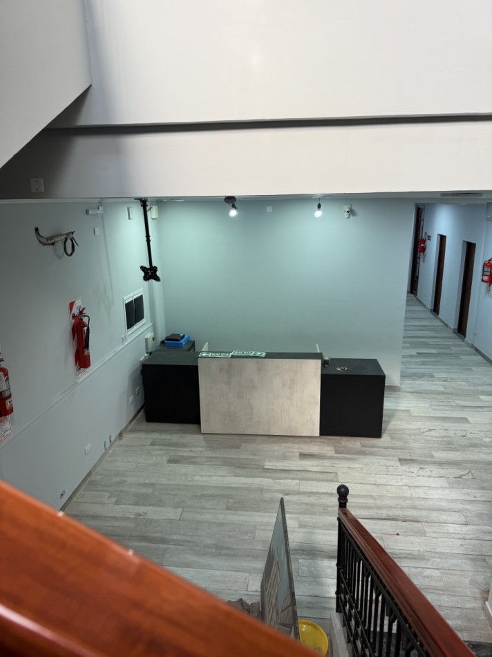 VENTA CENTRO MEDICO - A ESTRENAR- JUNIN AL 900